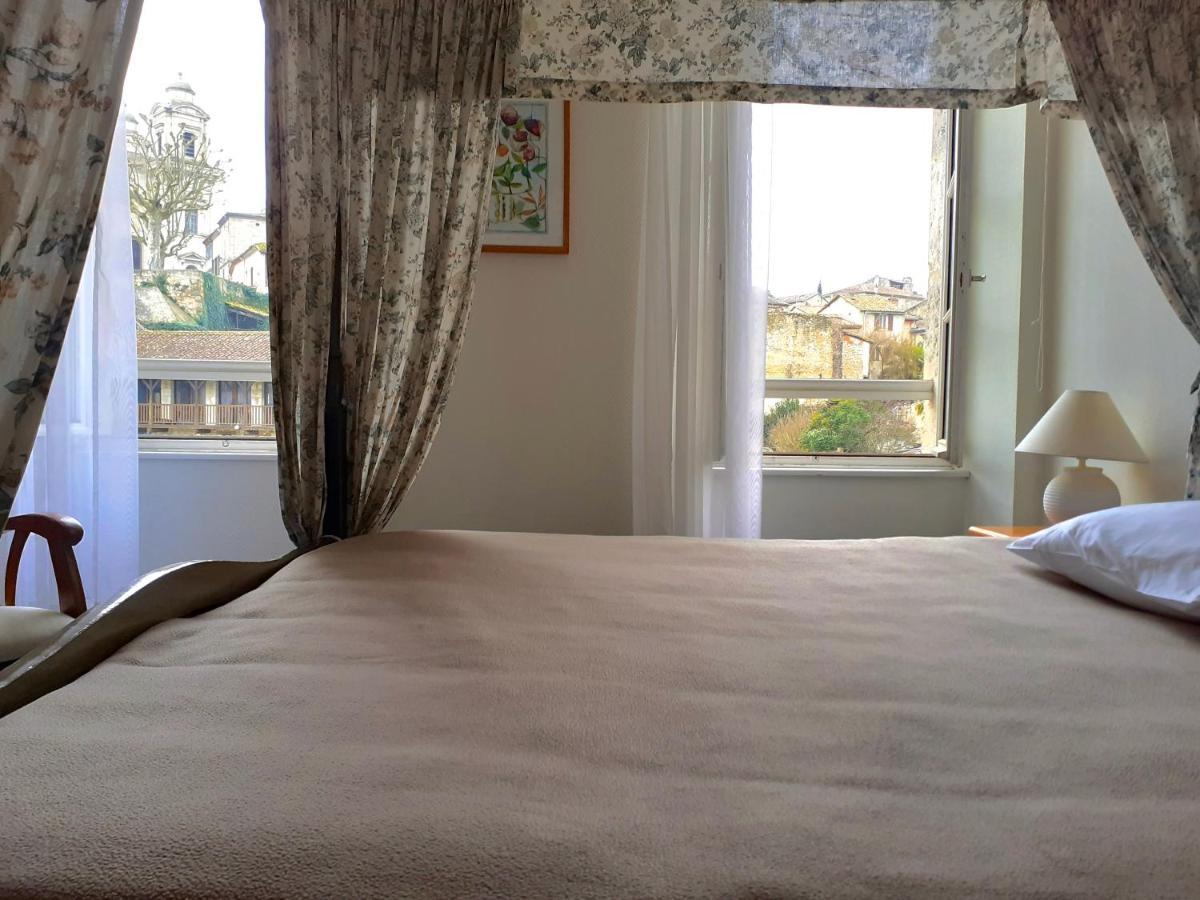 Les Terrasses Du Petit Nerac Bed & Breakfast Dış mekan fotoğraf